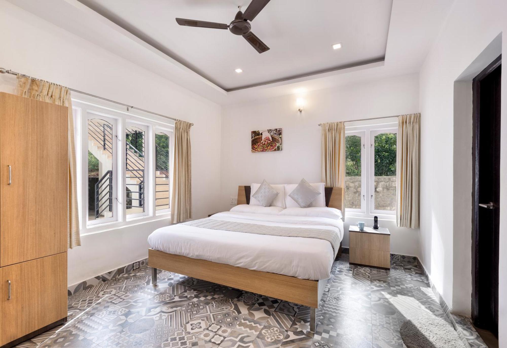 Hotel Tusker Trail By Luxunlock Suntikoppa Exterior foto