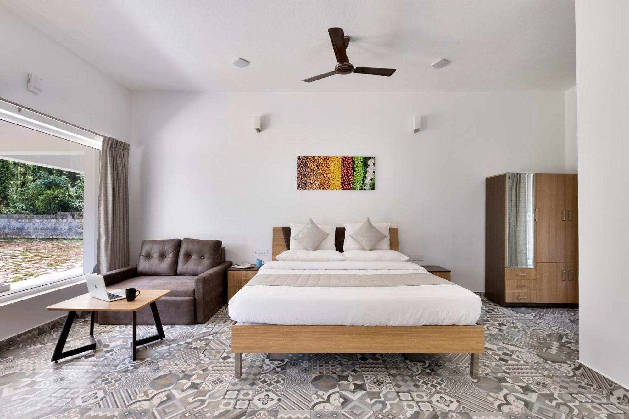 Hotel Tusker Trail By Luxunlock Suntikoppa Exterior foto